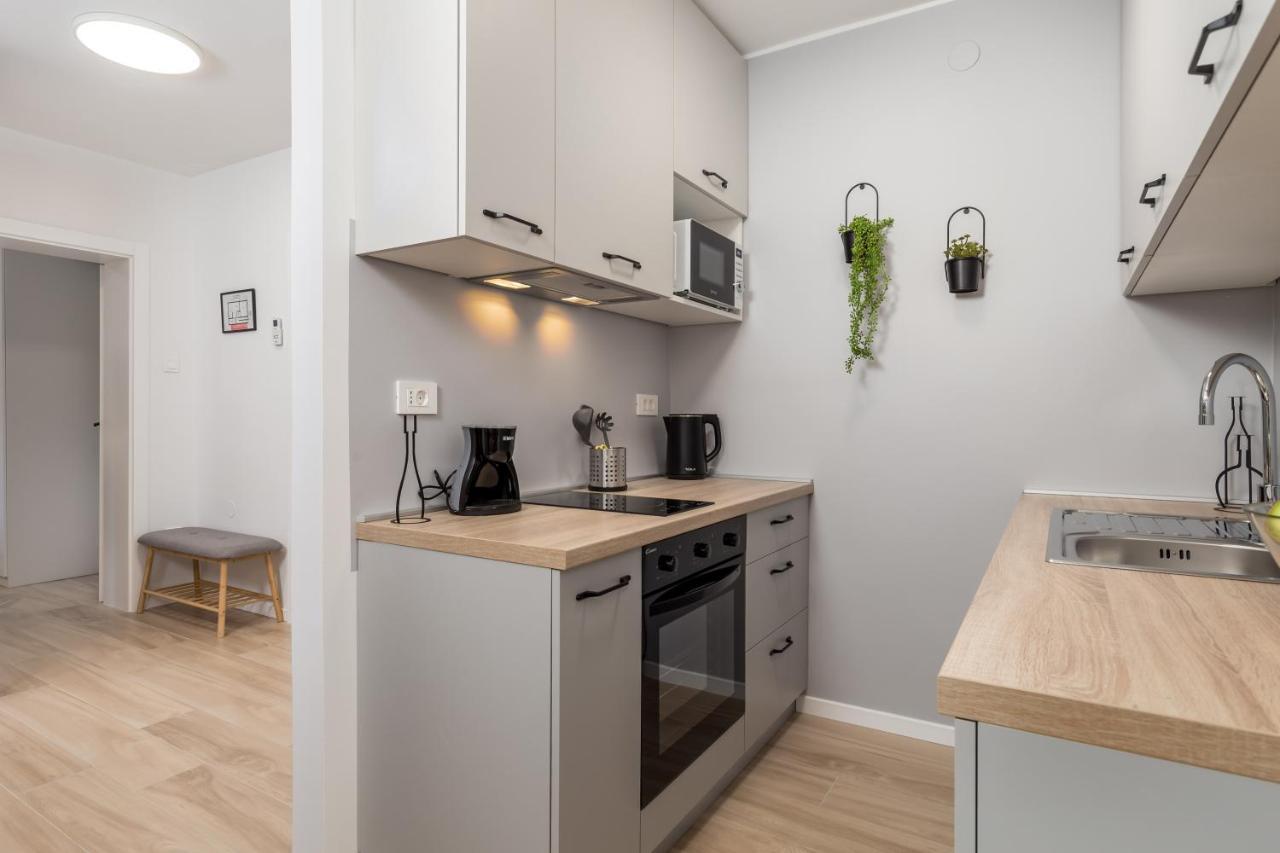 Modern Apartment Di Piu With Free 20M2 Garage Parking Rijeka Exterior photo